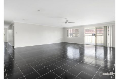 Property photo of 1/22 Tea Tree Place Raceview QLD 4305