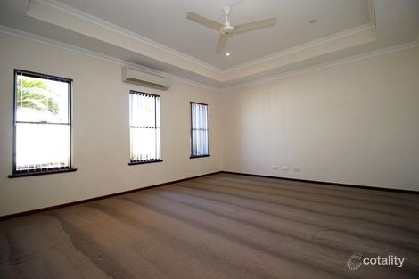 Property photo of 32 Garlirri Crescent Baynton WA 6714