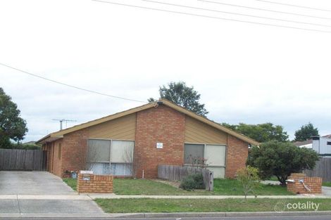 2/14 Campbell Dr, Hampton Park, VIC 3976