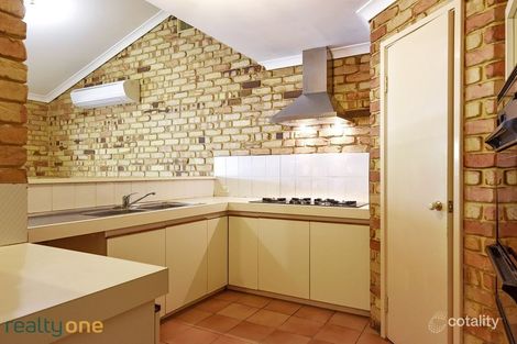 Property photo of 14 O'Rourke Close Murdoch WA 6150