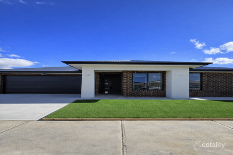 Property photo of 63 Carrera Crescent Clyde VIC 3978