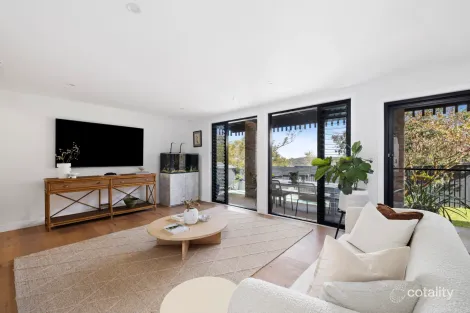 Property photo of 16 Churchill Crescent Allambie Heights NSW 2100
