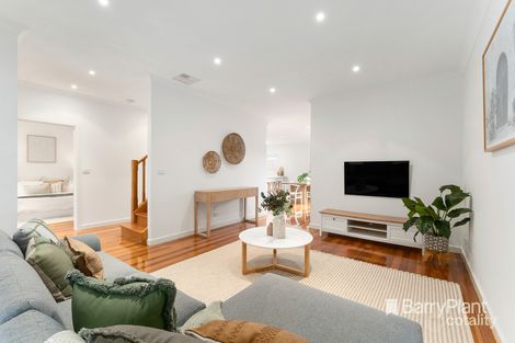 Property photo of 1/181 Mountain View Road Greensborough VIC 3088