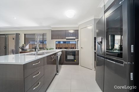 Property photo of 8 Finch Close Dakabin QLD 4503