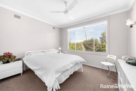 2 Crest Ave, North Nowra, NSW 2541