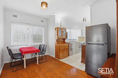Property photo of 21 Weemala Avenue Doonside NSW 2767