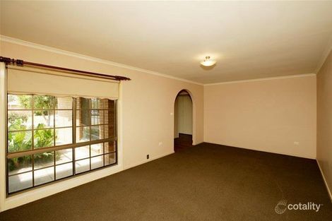 Property photo of 12 Nicholi Crescent Lake Albert NSW 2650