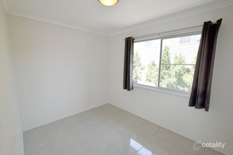 Property photo of 2/259 Auckland Street South Gladstone QLD 4680