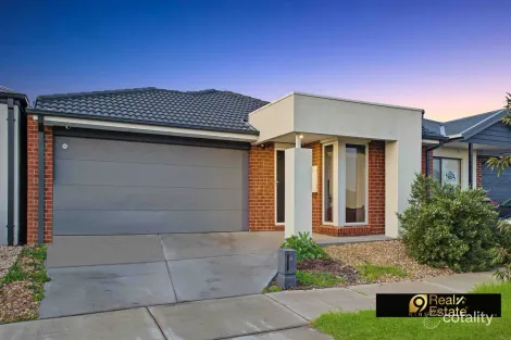 34 Goodison Gr, Mount Cottrell, VIC 3024