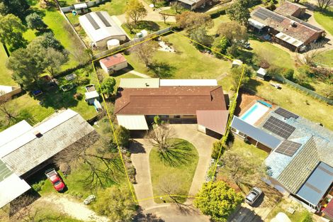 Property photo of 9 Normoyle Crescent Young NSW 2594