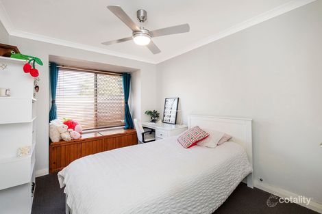 Property photo of 12 Rochefort Retreat Port Kennedy WA 6172