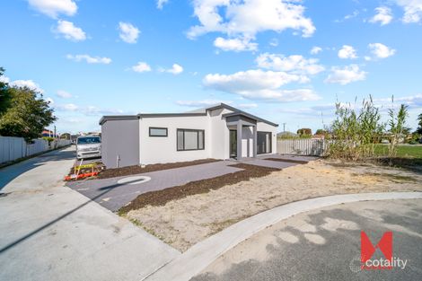 Property photo of 1/5 Alanya Close Cannington WA 6107