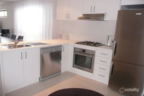 Property photo of 92 Edgevale Way Tarneit VIC 3029