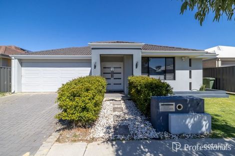 7 Churchill Ch, Hilbert, WA 6112