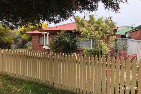 26 Coleman Cres, Melville, WA 6156