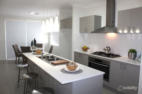 Property photo of 6 Ginger Loop Treeby WA 6164