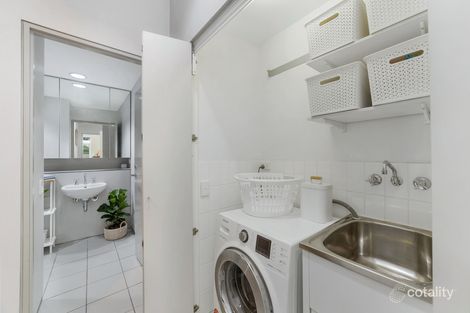 Property photo of 124/38 Skyring Terrace Teneriffe QLD 4005