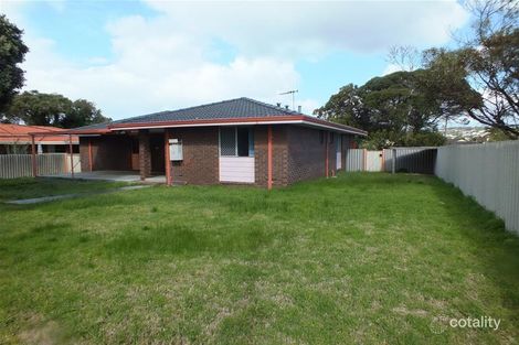 Property photo of 14 Anuaka Road Yakamia WA 6330