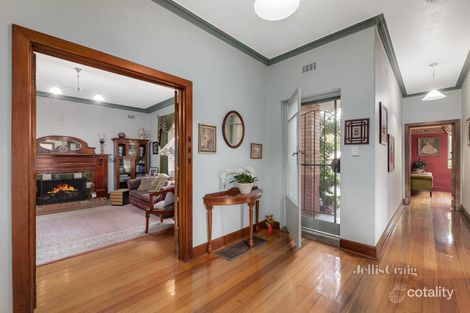 Property photo of 491 Elgar Road Mont Albert VIC 3127