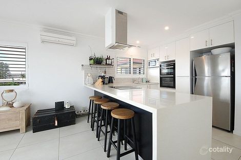 Property photo of 9/12 Fraser Avenue Miami QLD 4220