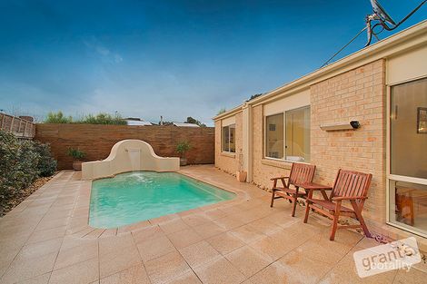 Property photo of 42 Marsh Grove Berwick VIC 3806