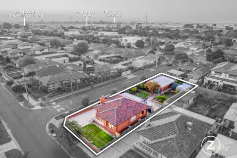 Property photo of 38 Cyclamen Avenue Altona North VIC 3025