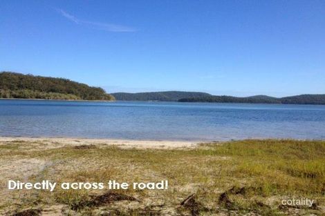 Property photo of 10 Amaroo Drive Smiths Lake NSW 2428