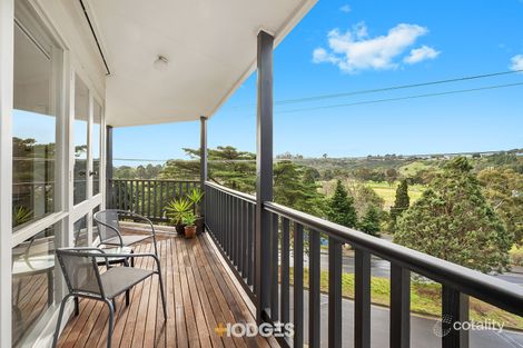 Property photo of 11 Queens Park Road Highton VIC 3216