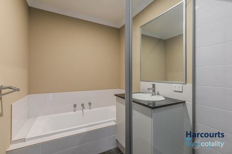Property photo of 136 Pleasantview Parade Baldivis WA 6171