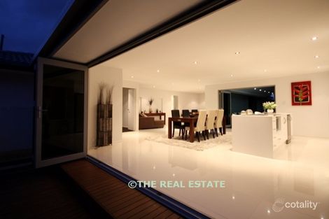 Property photo of 72 Bienvenue Drive Currumbin Waters QLD 4223