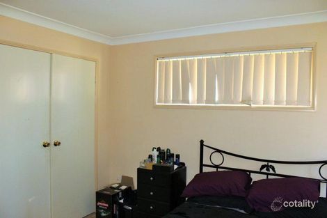 42 Cambridge St, Silkstone, QLD 4304