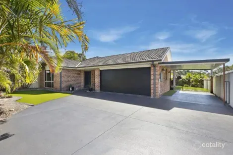 Property photo of 5 Karri Close Hamlyn Terrace NSW 2259