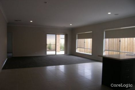 Property photo of 3 Grandiflora Grove Point Cook VIC 3030