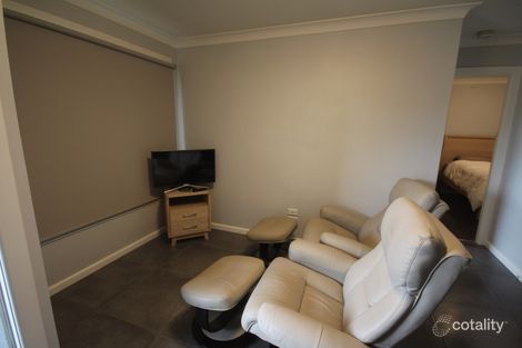 Property photo of 2/4 Oberon Street Oberon NSW 2787