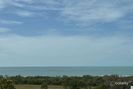 Property photo of 8 Reef Court Ilbilbie QLD 4738