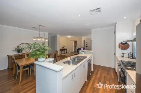 Property photo of 19 Weyba Turn Ellenbrook WA 6069