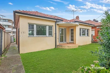 171 Great Western Hwy, Mays Hill, NSW 2145