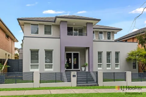 Property photo of 10 Watkin Tench Parade Pemulwuy NSW 2145