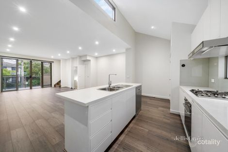 Property photo of 9A Bayley Grove Doncaster VIC 3108