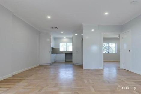 25 Birdwood Rd, Holland Park West, QLD 4121