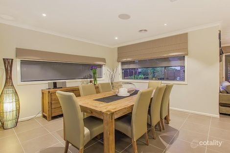 Property photo of 7 Sinclair Avenue Hillside VIC 3037