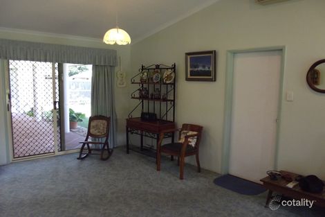 Property photo of 12 Inglewood Close Andergrove QLD 4740