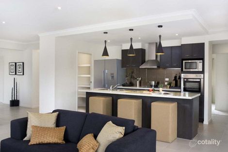 Property photo of 21 Cockatoo Crescent Forest Glen QLD 4556