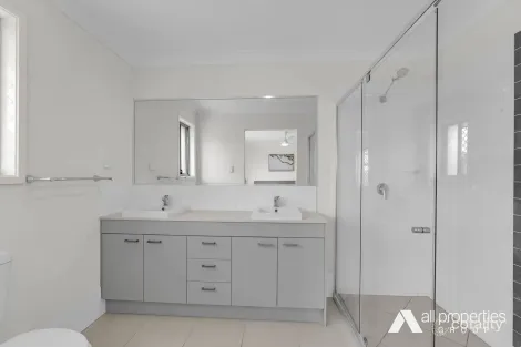 Property photo of 61 Hiddenvale Circuit Yarrabilba QLD 4207