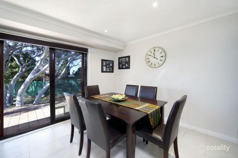 Property photo of 12 Rouse Place Illawong NSW 2234