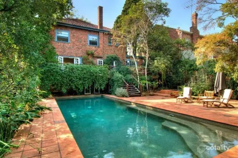 Property photo of 105 Grange Road Toorak VIC 3142