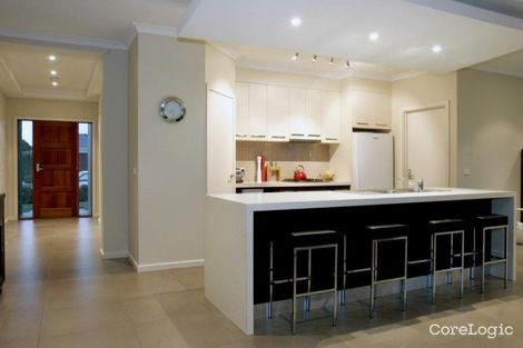 Property photo of 11 Thornley Court Sale VIC 3850