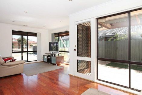 Property photo of 18 Bartlett Crescent Hoppers Crossing VIC 3029