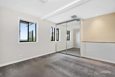 Property photo of 29 Hilltop Road Upper Ferntree Gully VIC 3156
