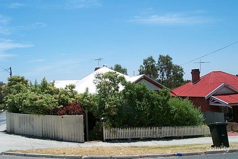 38 Berwick St, Victoria Park, WA 6100